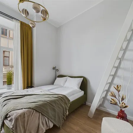 Inviting Loft In Old Town *
